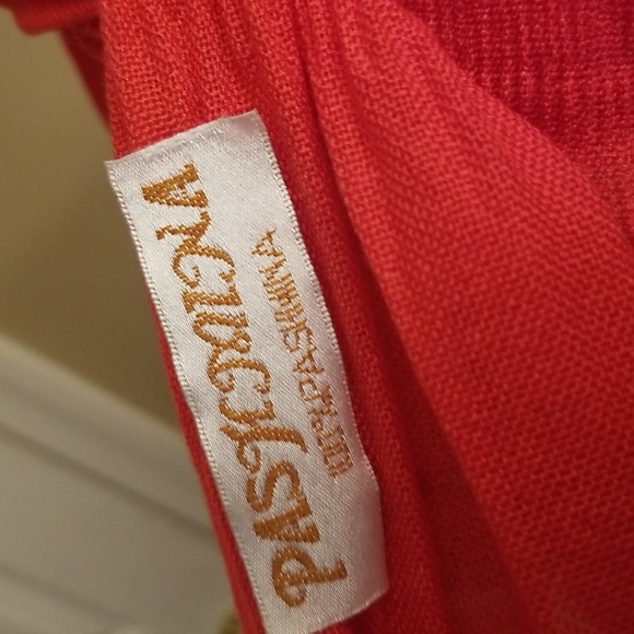 $5 ITEM. Apricot colored Pashmina scarf EUC - Picture 5 of 6